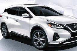 2022 Nissan Murano SL front right in white